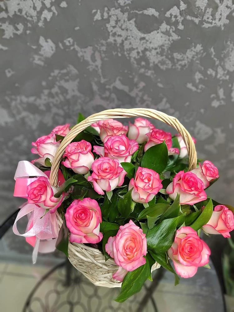 Композиция французская провинция в Алабино Цветочная композиция из Розы в корзине в Алабино