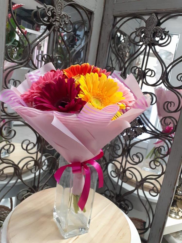 Букет цветов из: Герберы в Алабино