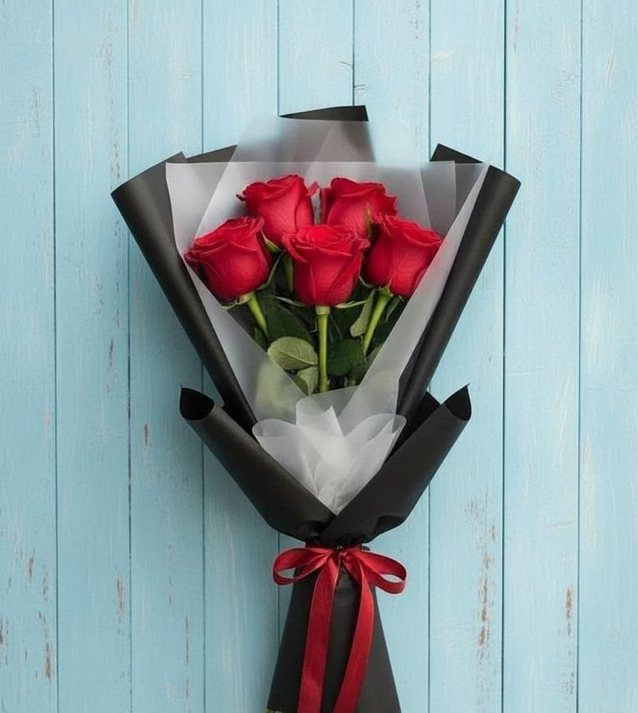 Букет цветов из: Розы в Алабино